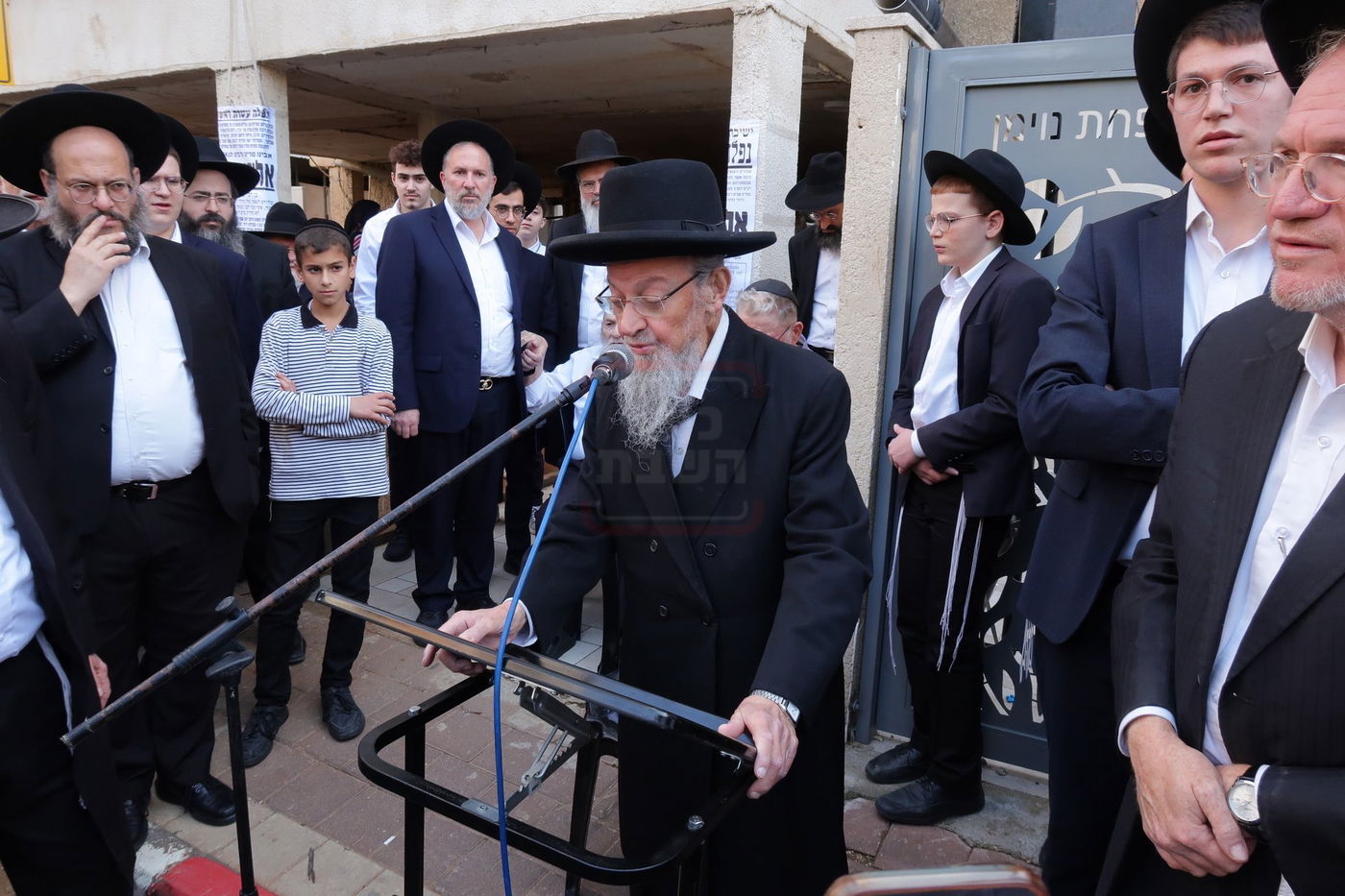 הלוויית הגאון רבי אליהו רפול זצ"ל