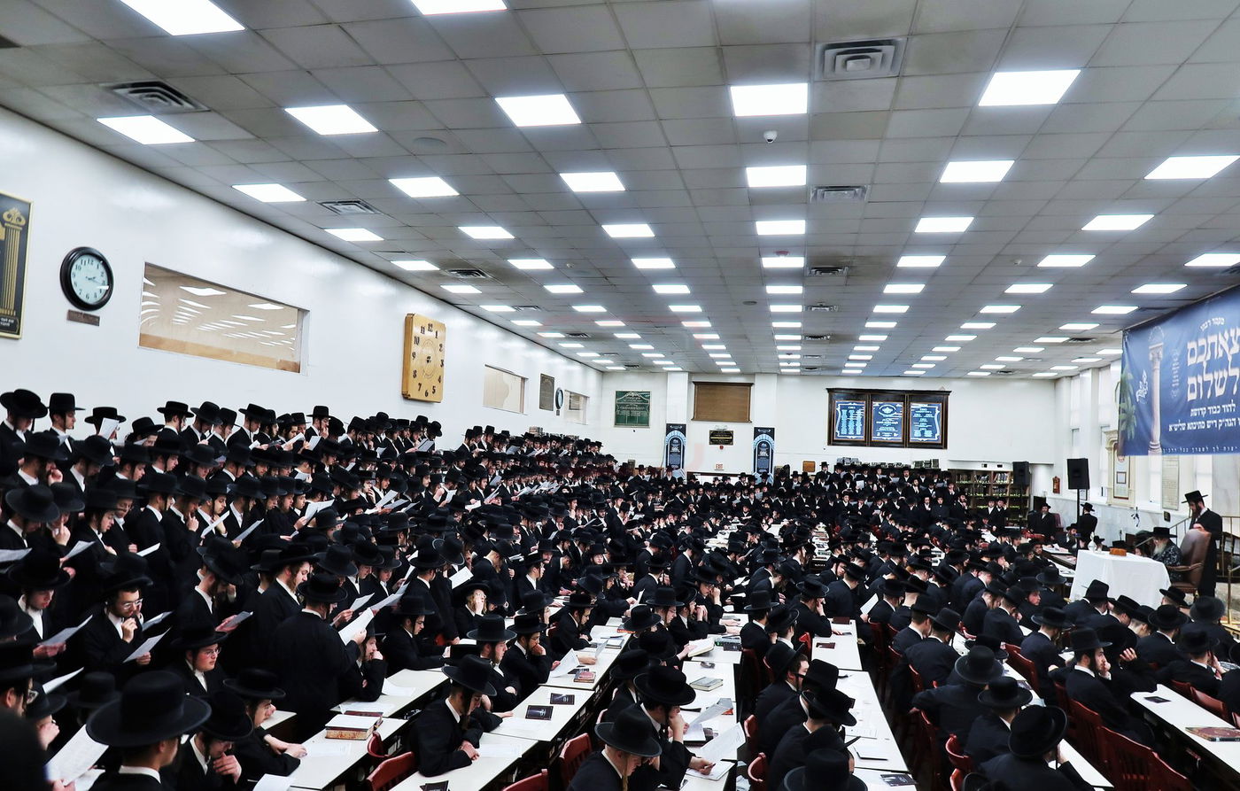 מעמד צאתכם לשלום לאדמו"ר מסאטמר