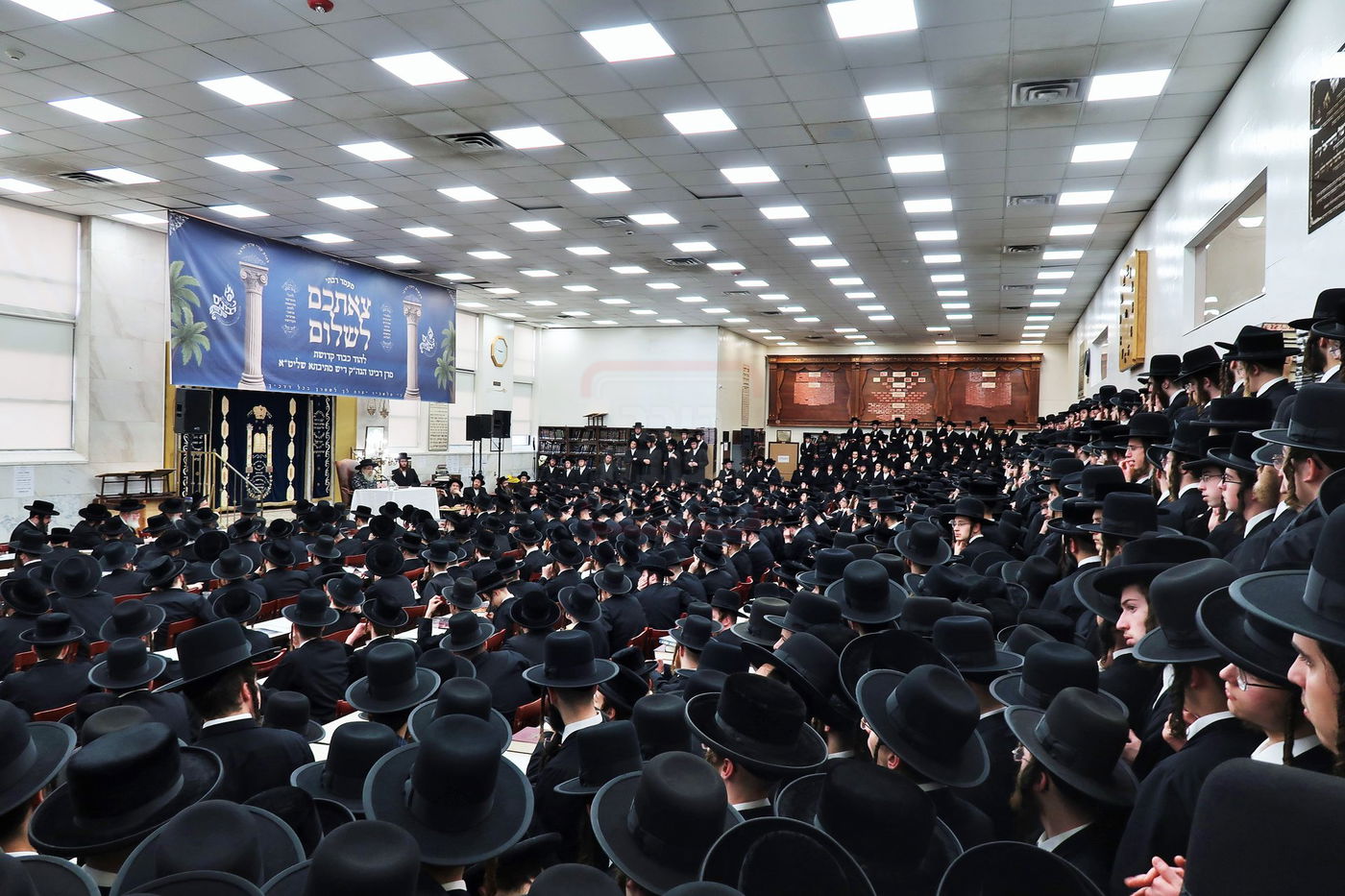 מעמד צאתכם לשלום לאדמו"ר מסאטמר