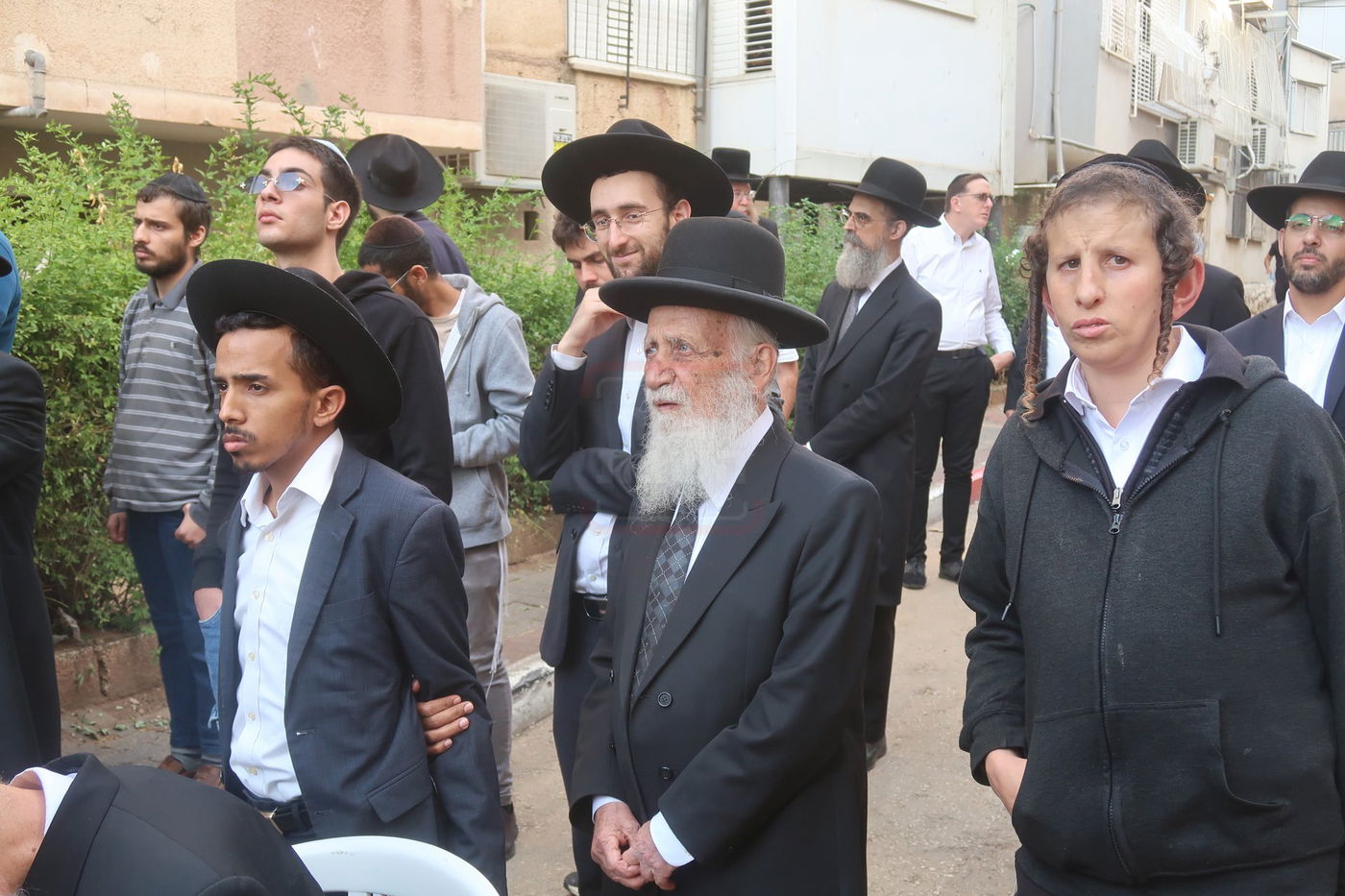 הלוויית הגאון רבי אליהו רפול זצ"ל