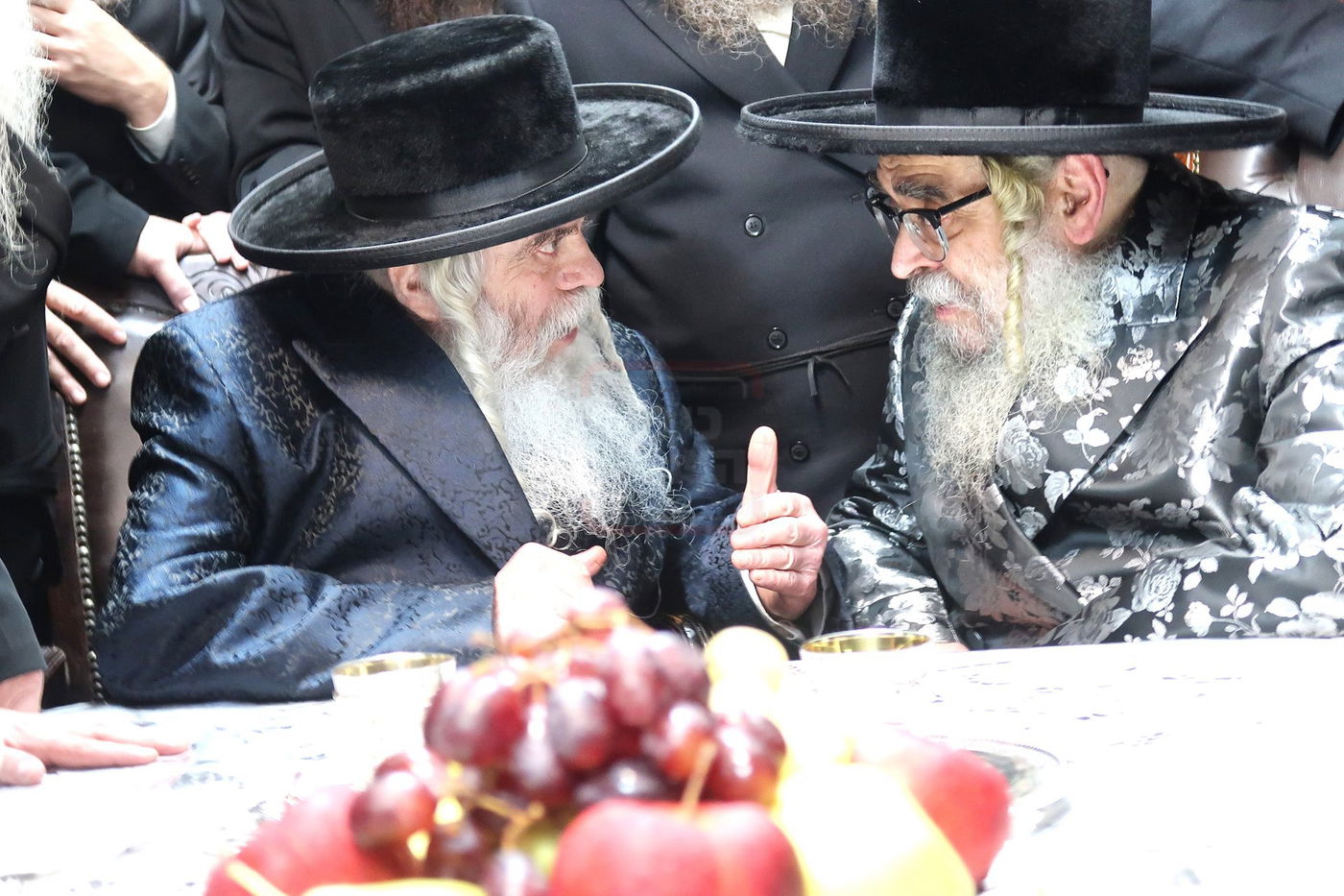 האדמו"ר מסאטמר בביקור אצל האדמו"ר מקרעטשניף י-ם