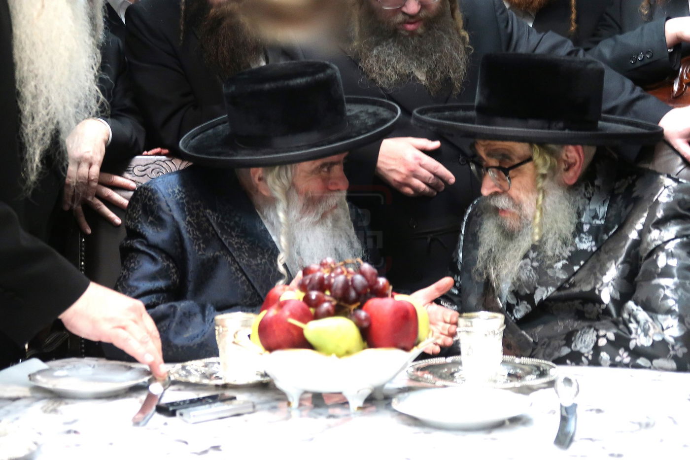 האדמו"ר מסאטמר בביקור אצל האדמו"ר מקרעטשניף י-ם