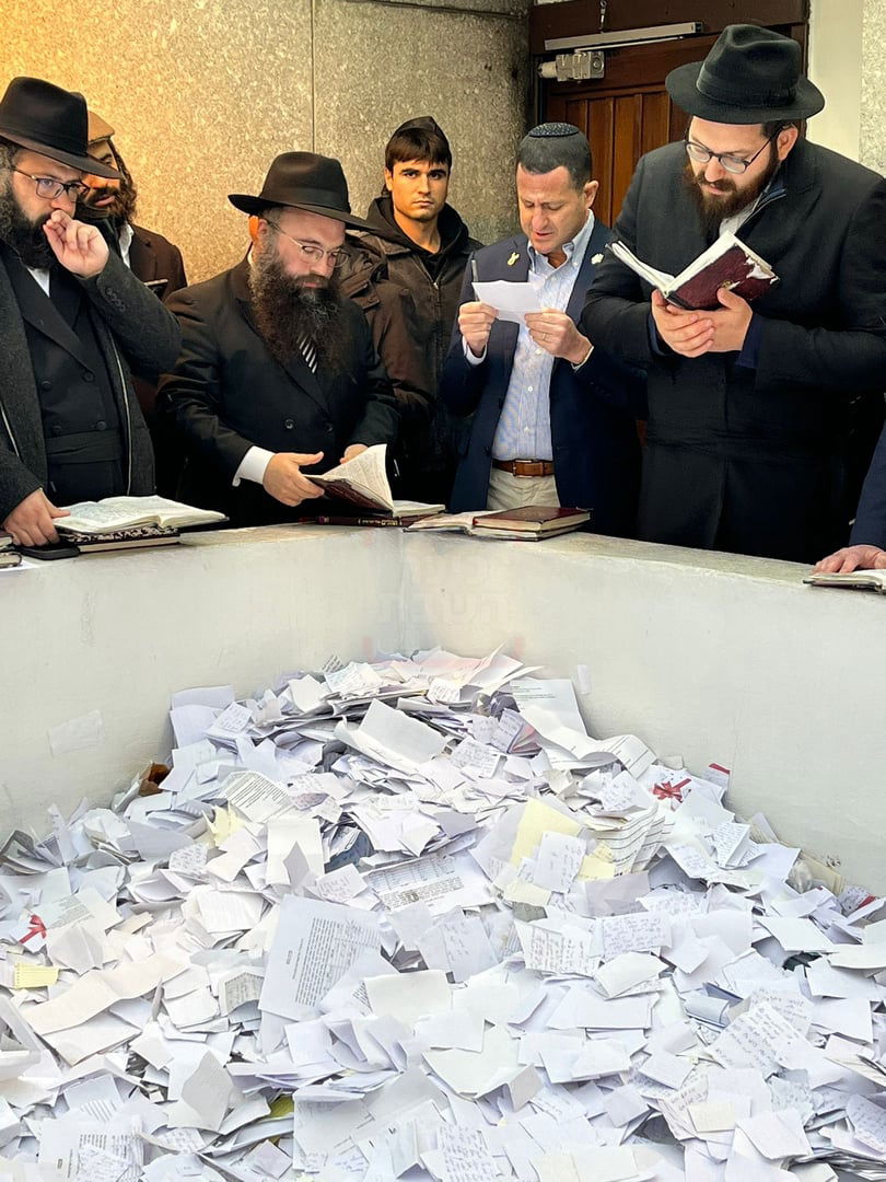 חור קטן במכנסיו של הפרשן | 'זופניק בכיכר' עם כל התמונות, הנייעס והחשיפות של השבוע