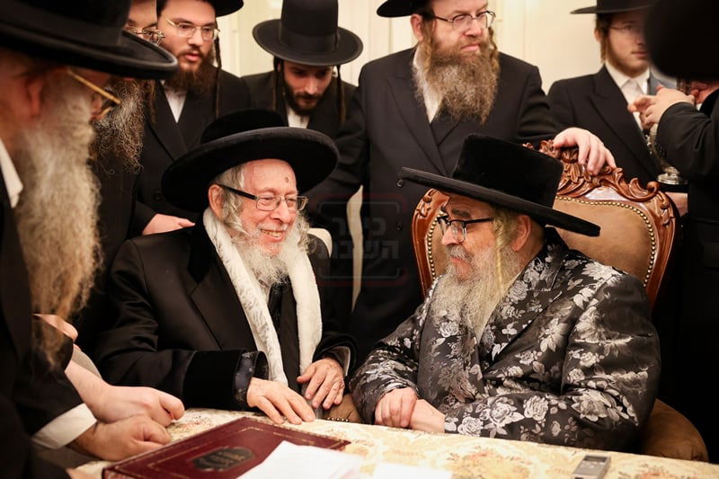 האדמו"ר מסטרופקוב בביקור אצל האדמו"ר מסאטמר בביקור בארה"ק