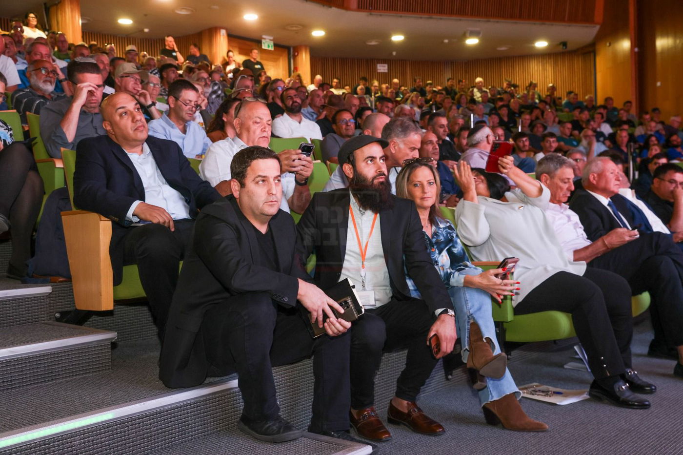 ה"חמור" שזכה ל"ימים" | 'זופניק בכיכר' עם כל התמונות, הנייעס והחשיפות של השבוע