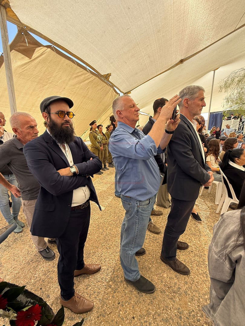 ה"חמור" שזכה ל"ימים" | 'זופניק בכיכר' עם כל התמונות, הנייעס והחשיפות של השבוע