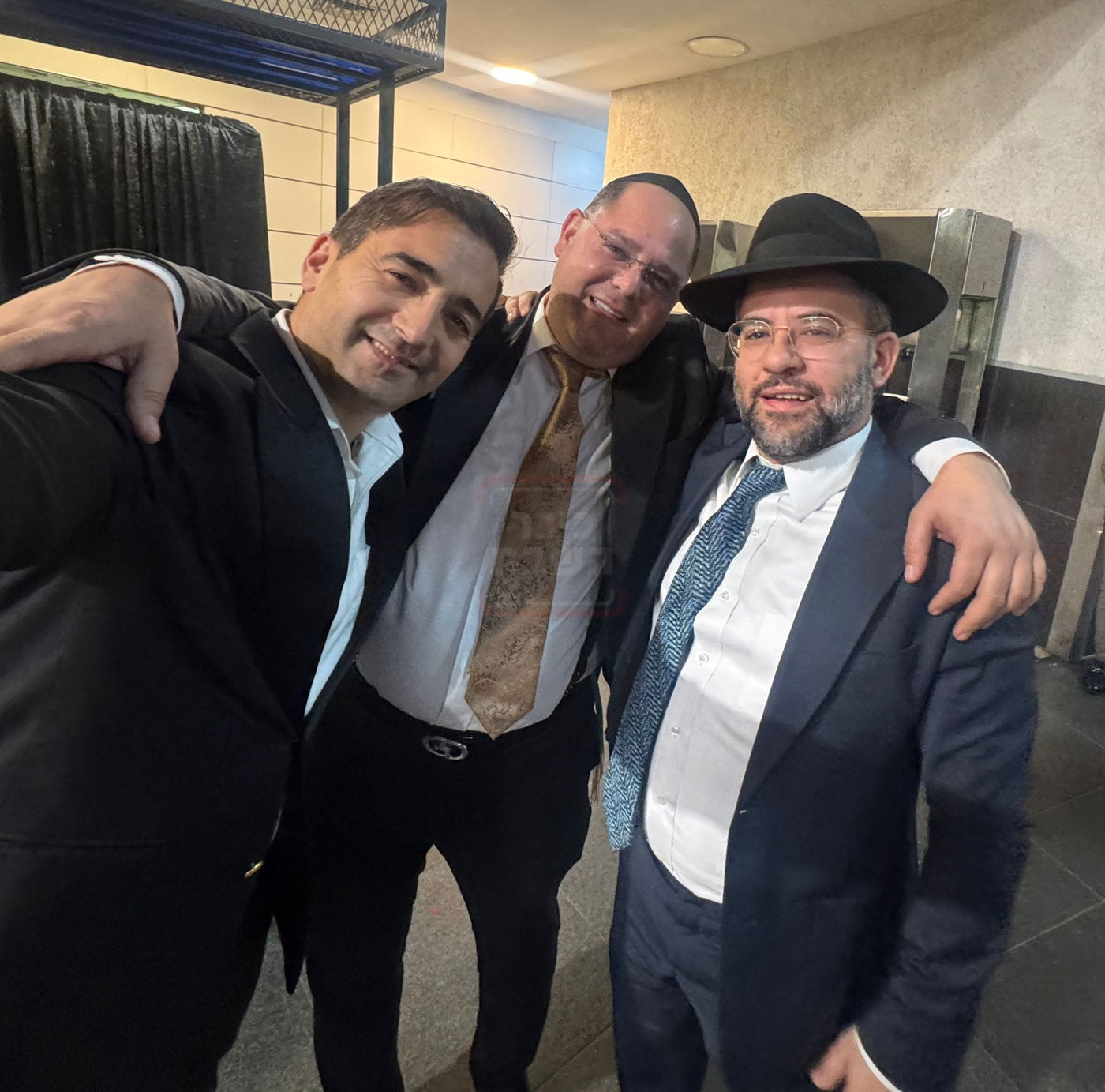 ה"חמור" שזכה ל"ימים" | 'זופניק בכיכר' עם כל התמונות, הנייעס והחשיפות של השבוע