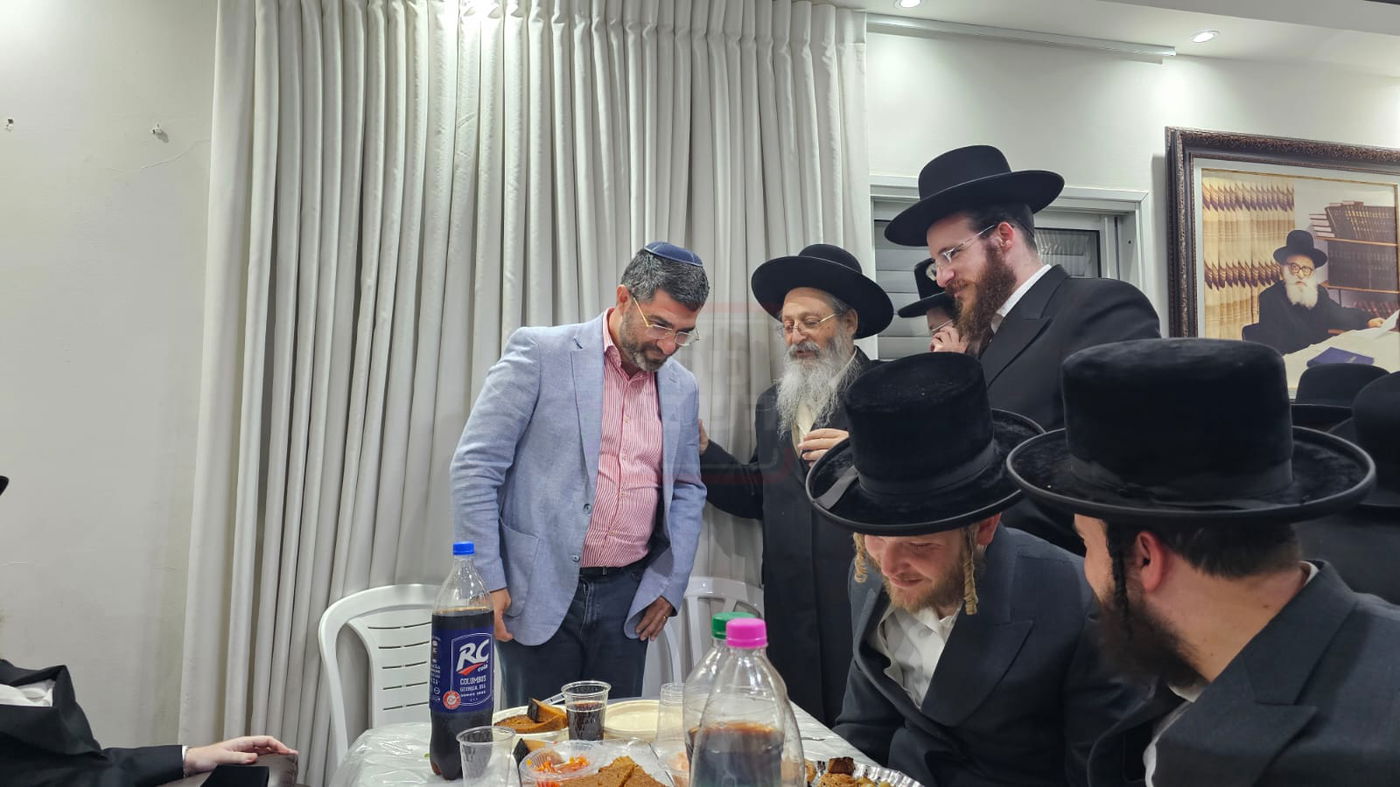 ה"חמור" שזכה ל"ימים" | 'זופניק בכיכר' עם כל התמונות, הנייעס והחשיפות של השבוע