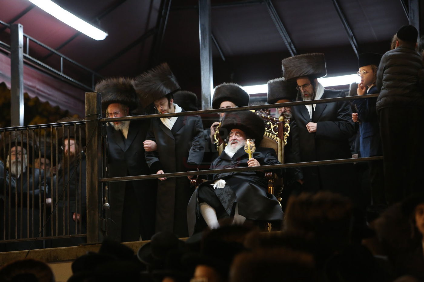 שמחת נישואי נכדת האדמו"ר מויז'ניץ, במונסי