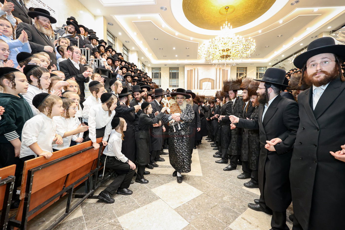 האדמו"ר מסאטמר בביקור בבני ברק