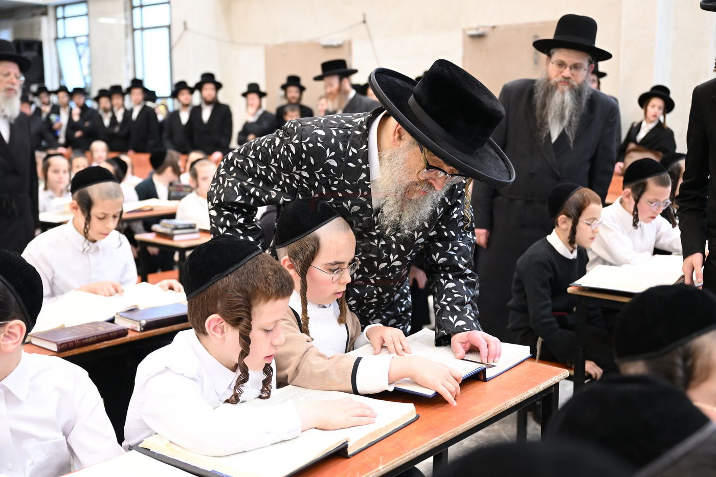 האדמו"ר מסאטמר בביקור בבני ברק