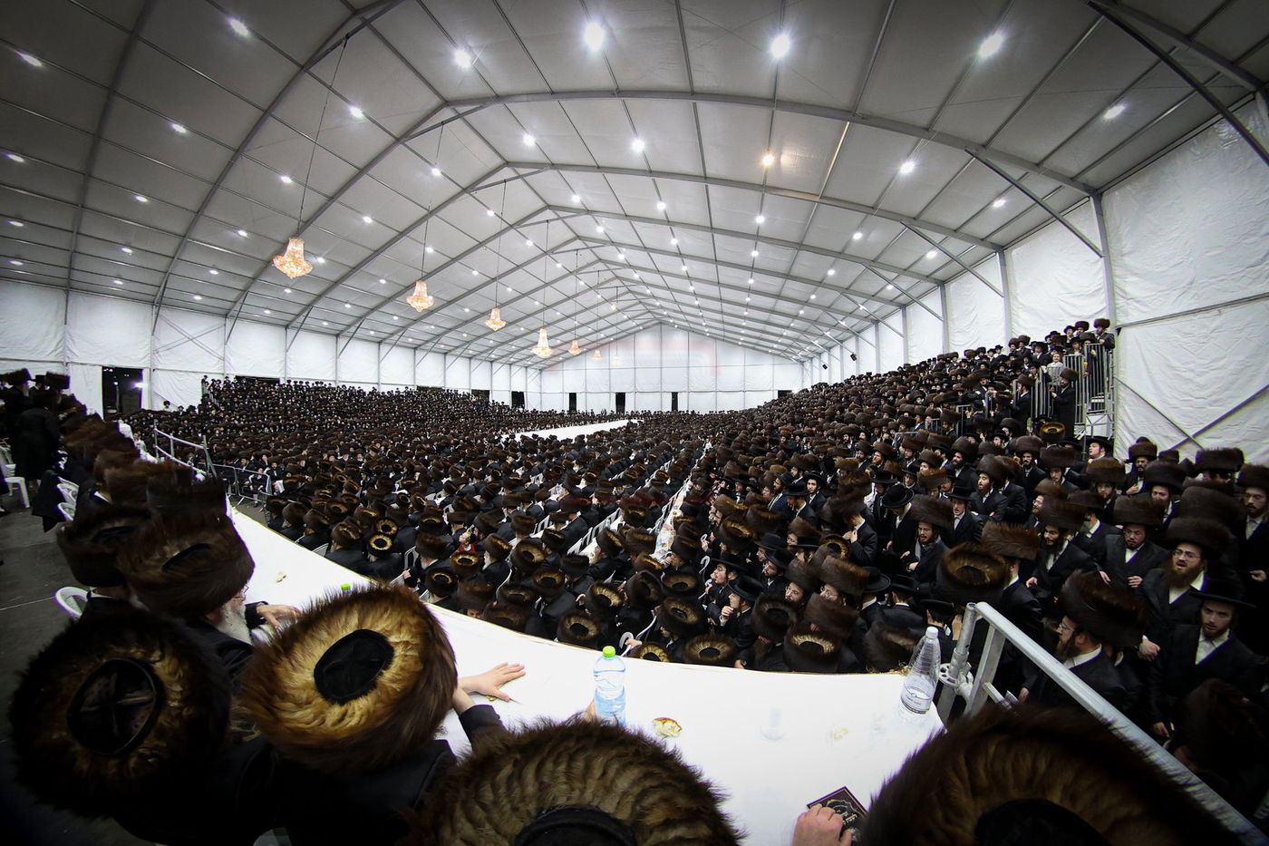 האדמו"ר מסאטמר בסעודה שלישית במירון