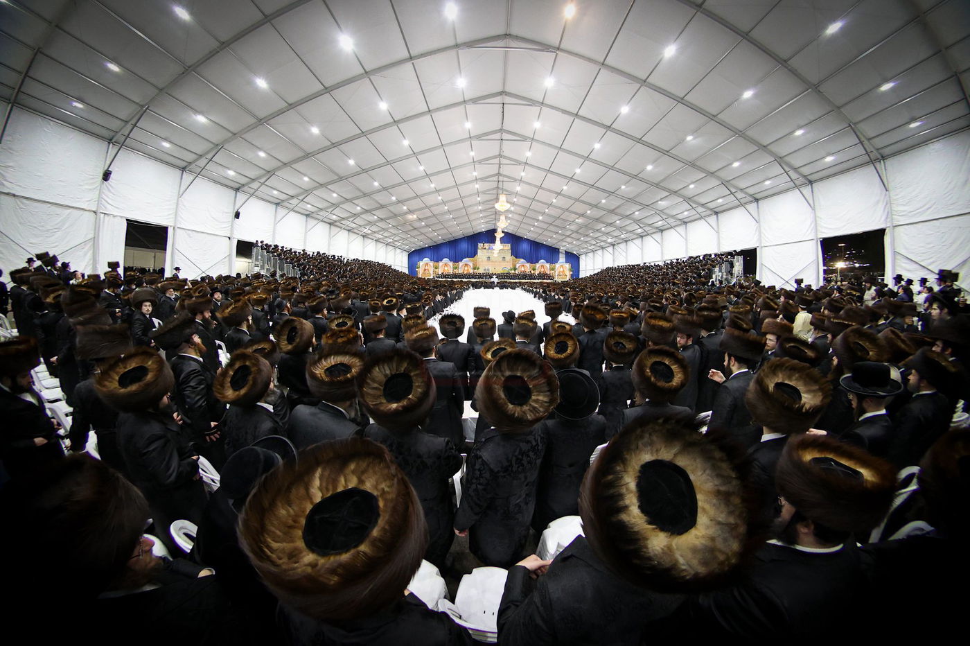 האדמו"ר מסאטמר בסעודה שלישית במירון