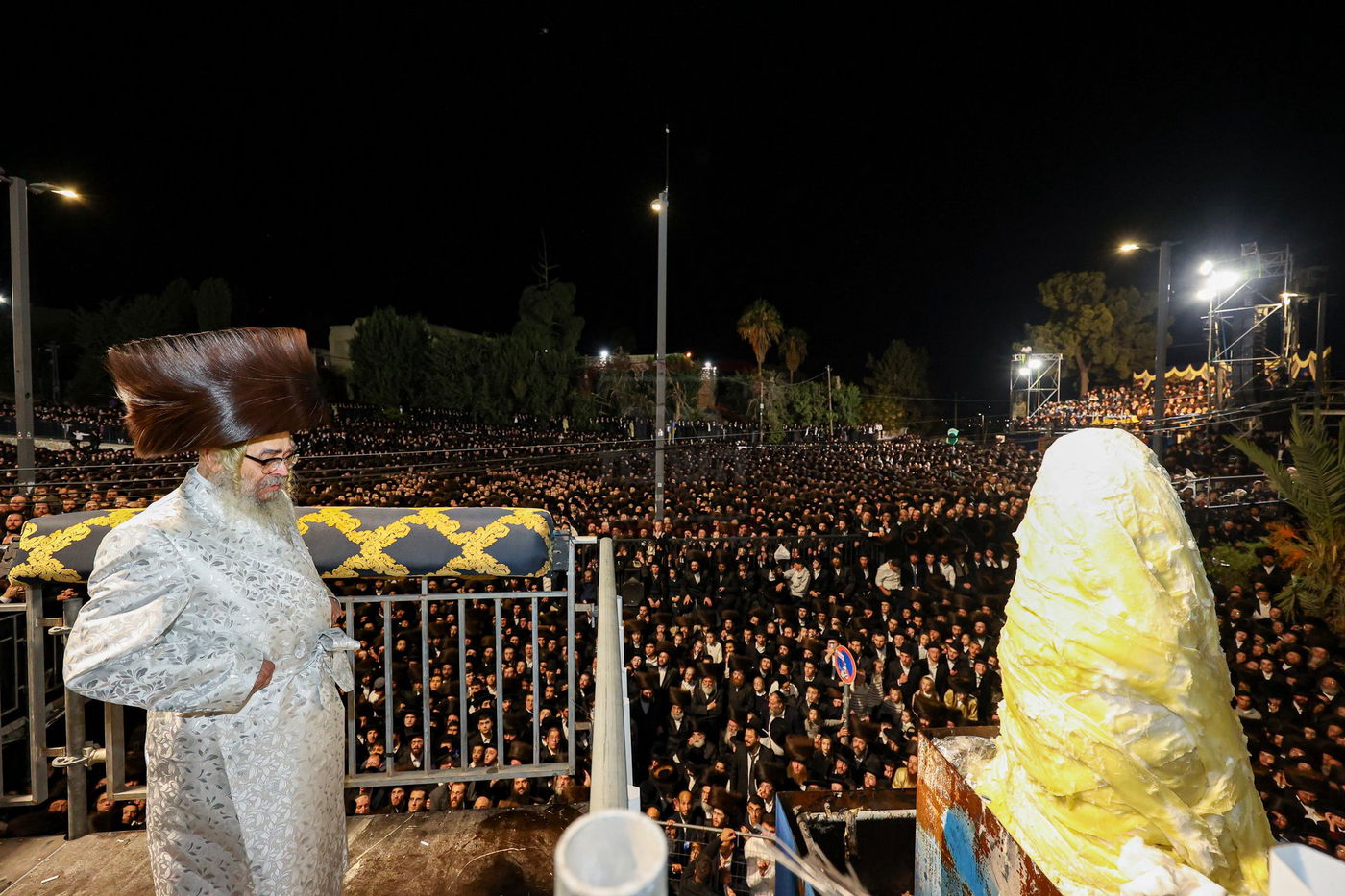 האדמו"ר מסאטמר בהדלקה במירון