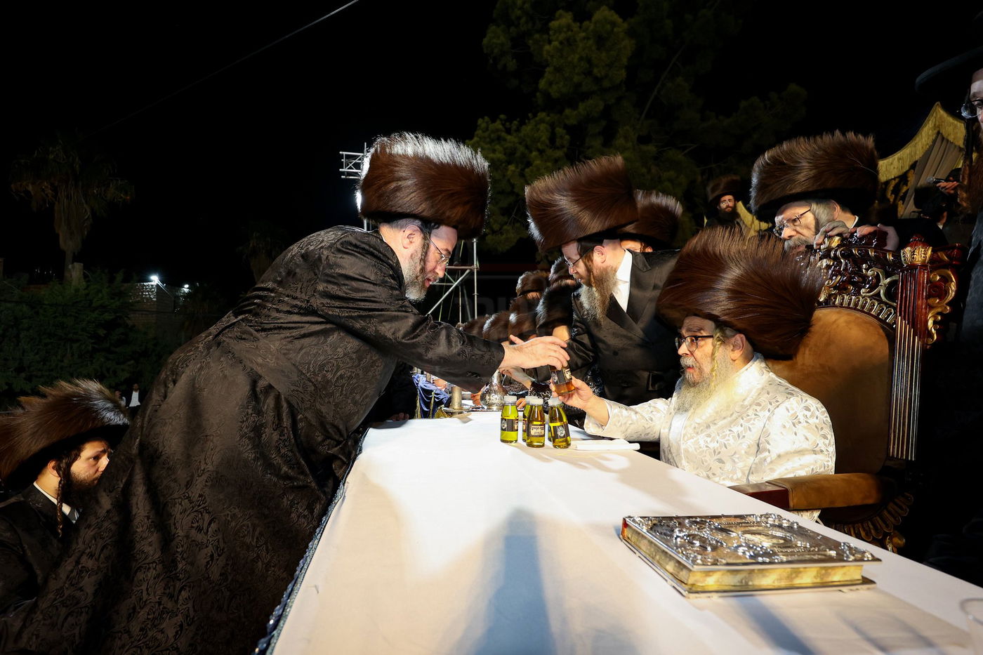 האדמו"ר מסאטמר בהדלקה במירון