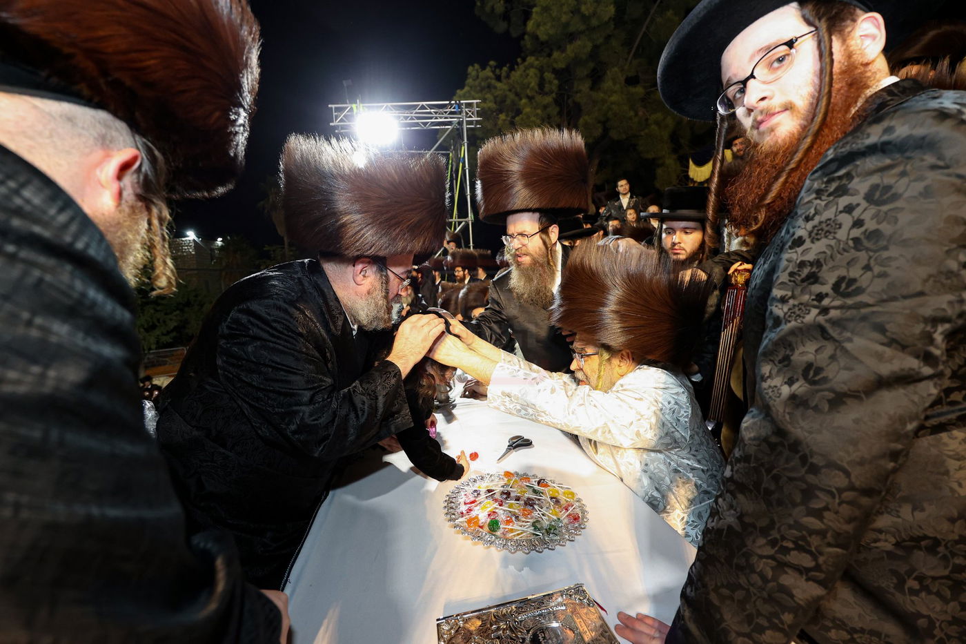 האדמו"ר מסאטמר בהדלקה במירון