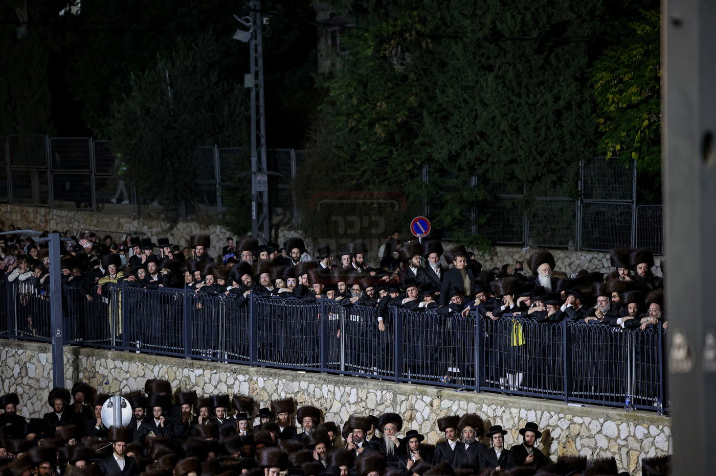 האדמו"ר מסאטמר בהדלקה במירון