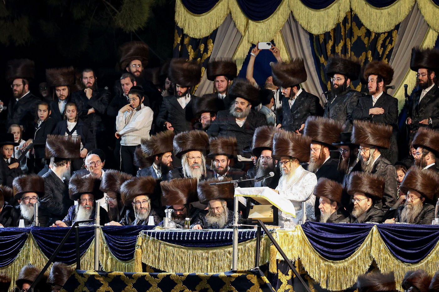 האדמו"ר מסאטמר בהדלקה במירון