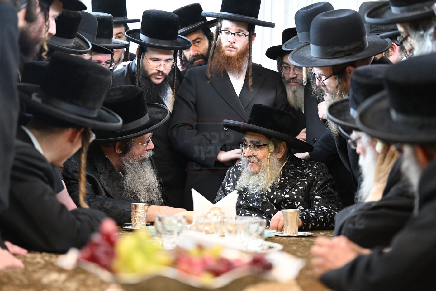 האדמו"ר מסאטמר בביקור אצל רבני ב"ב