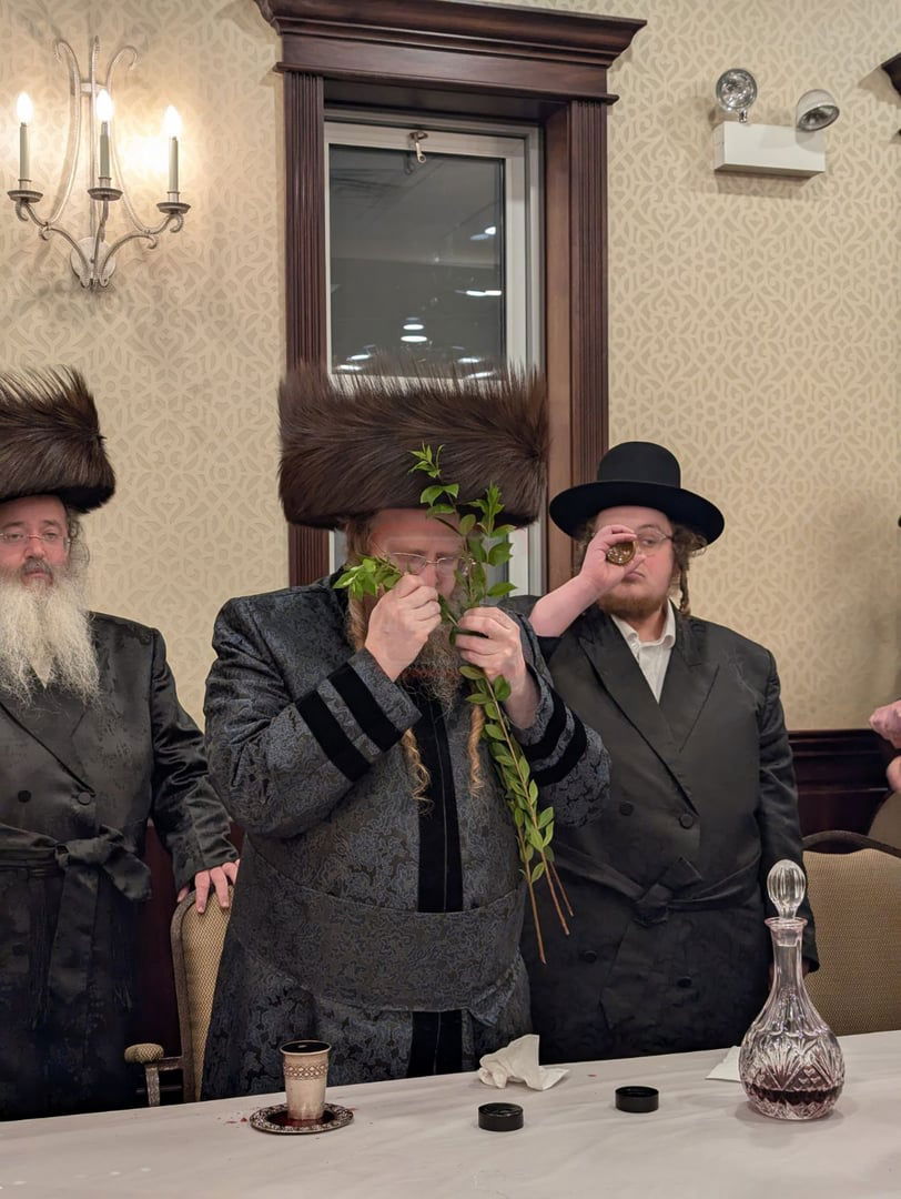 האדמו"ר משומרי אמונים בביקור בשיקאגו