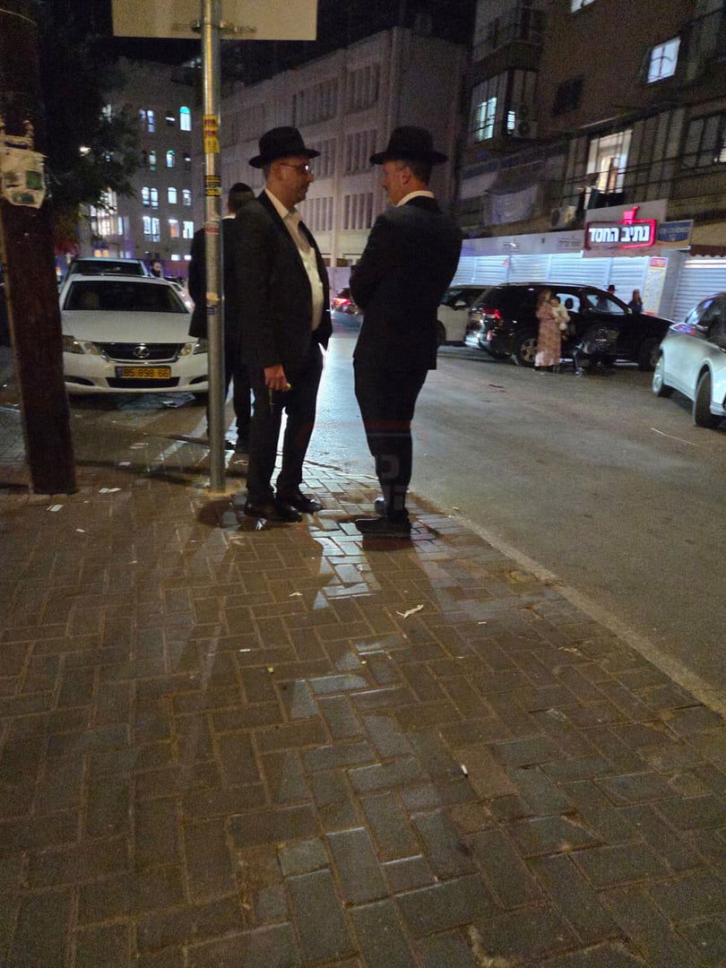 האדמו"ר שניסה לרקוד עם בנו | 'זופניק בכיכר' עם כל התמונות, הנייעס והחשיפות של השבוע