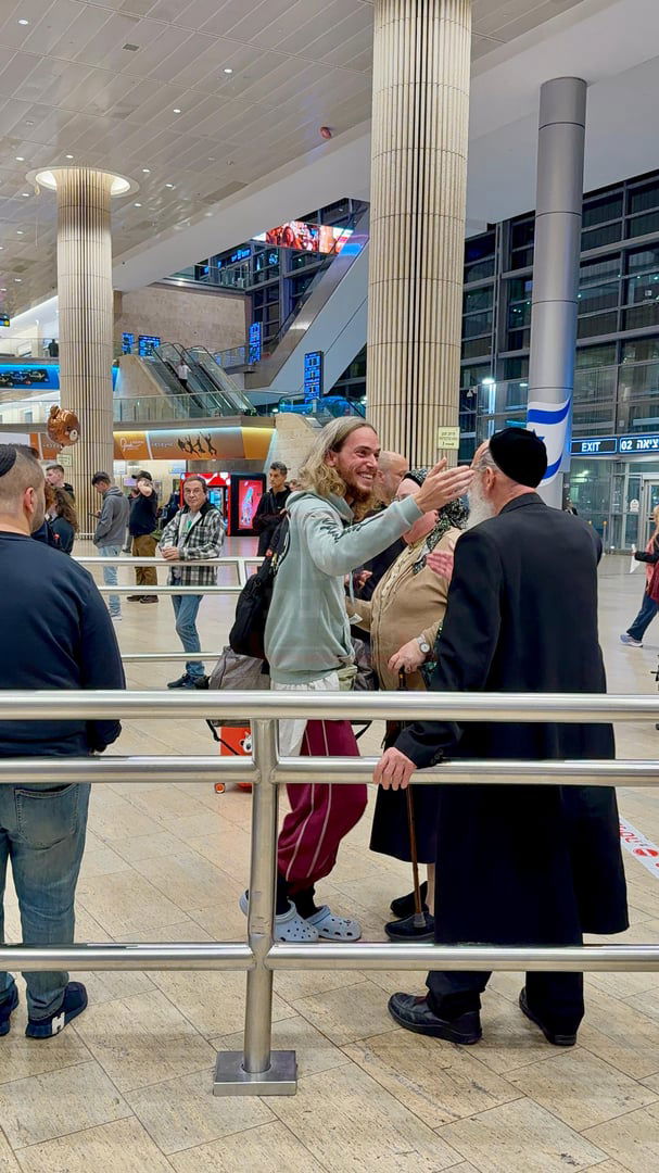 האדמו"ר שניסה לרקוד עם בנו | 'זופניק בכיכר' עם כל התמונות, הנייעס והחשיפות של השבוע