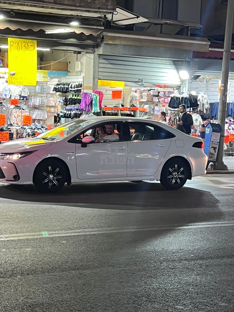 האדמו"ר שניסה לרקוד עם בנו | 'זופניק בכיכר' עם כל התמונות, הנייעס והחשיפות של השבוע