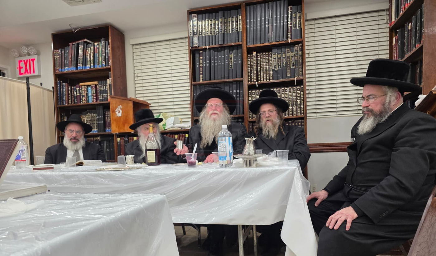 האדמו"ר מקוזמיר בטיש משותף עם האדמו"ר ממודז'יץ פלעטבוש