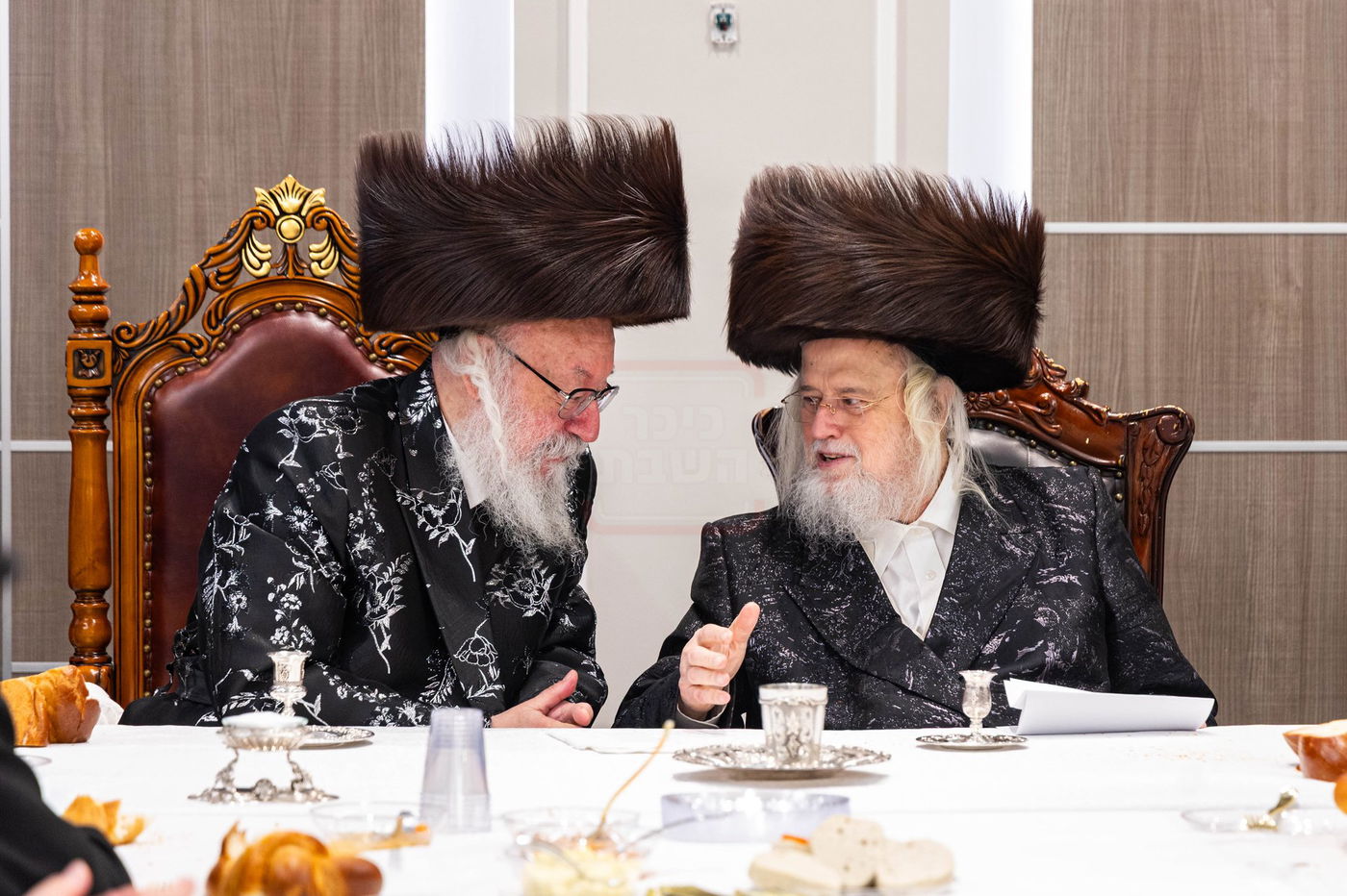 שמחת הוואכט נאכט והברית בחצרות מונקאטש - וויען 