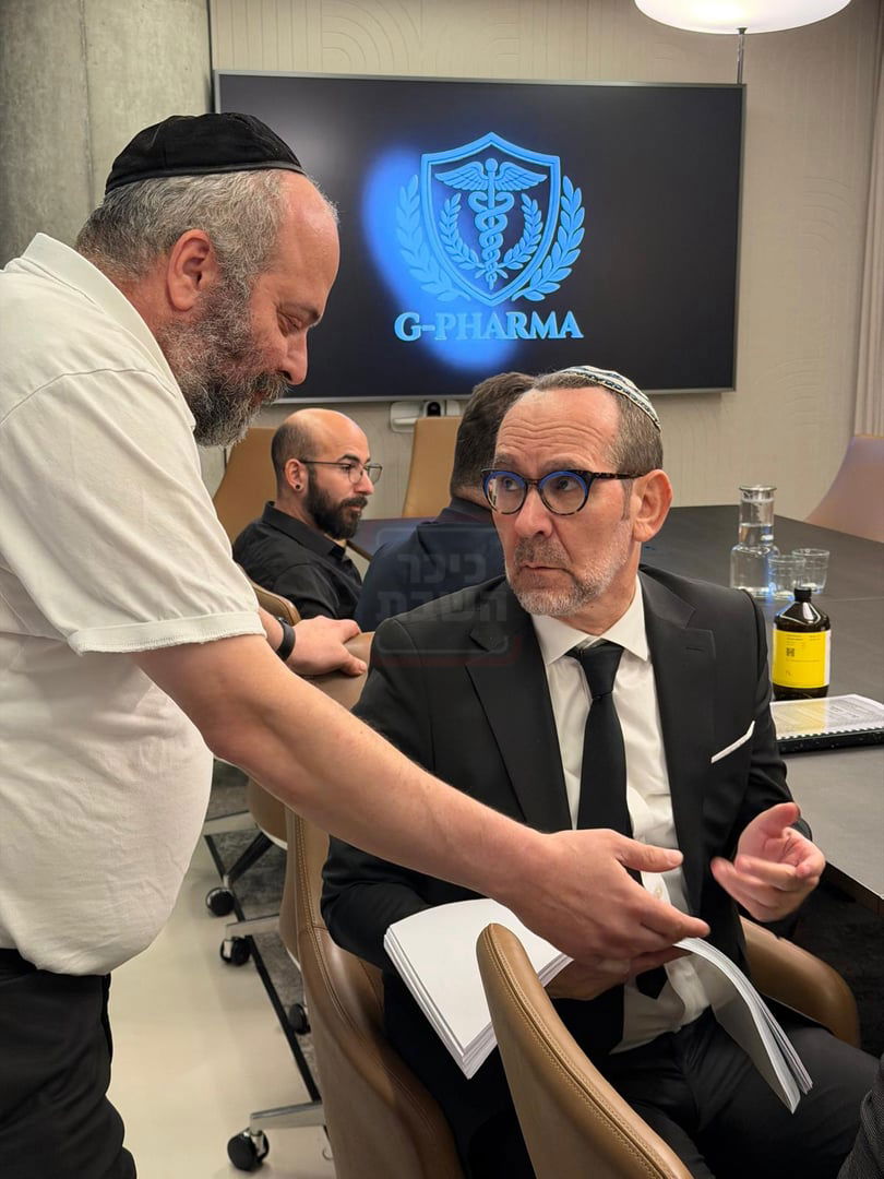 ההרצאה של ראש השב"כ בתלמוד תורה | 'זופניק בכיכר' עם כל התמונות, הנייעס והחשיפות של השבוע