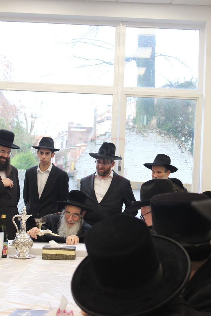 האדמו"ר מאלכסנדר בביקור באנטווערפן