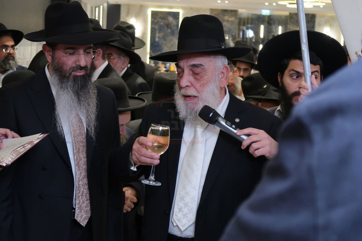 שמחת נישואי נכד המקובל הגה"צ רבי דוד בצרי