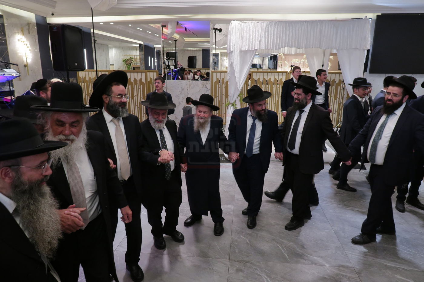 שמחת נישואי נכד המקובל הגה"צ רבי דוד בצרי