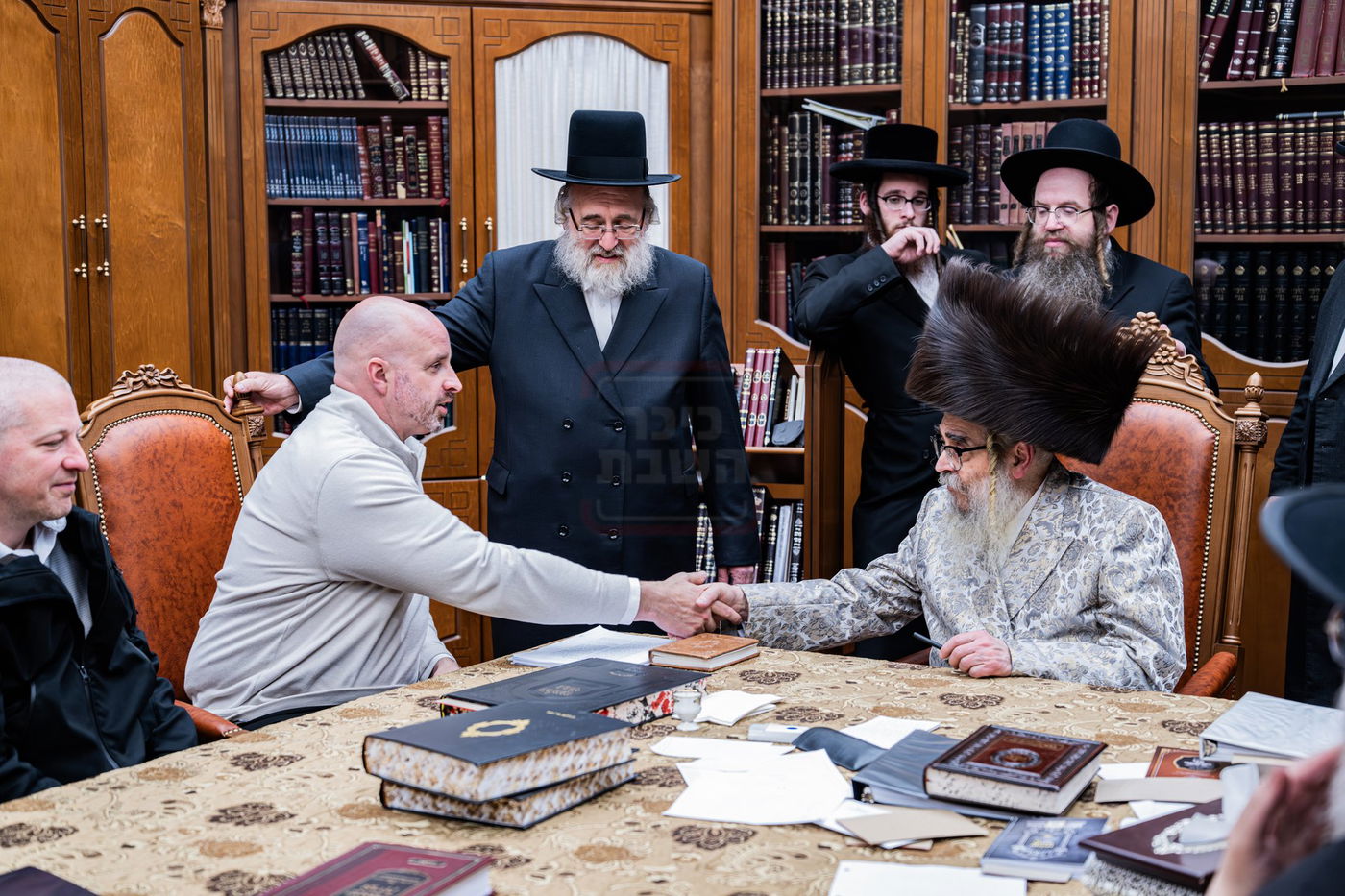 האדמו"ר מסאטמר בפגישת שתדלנות עם בכירי כלא אוטיסוויל