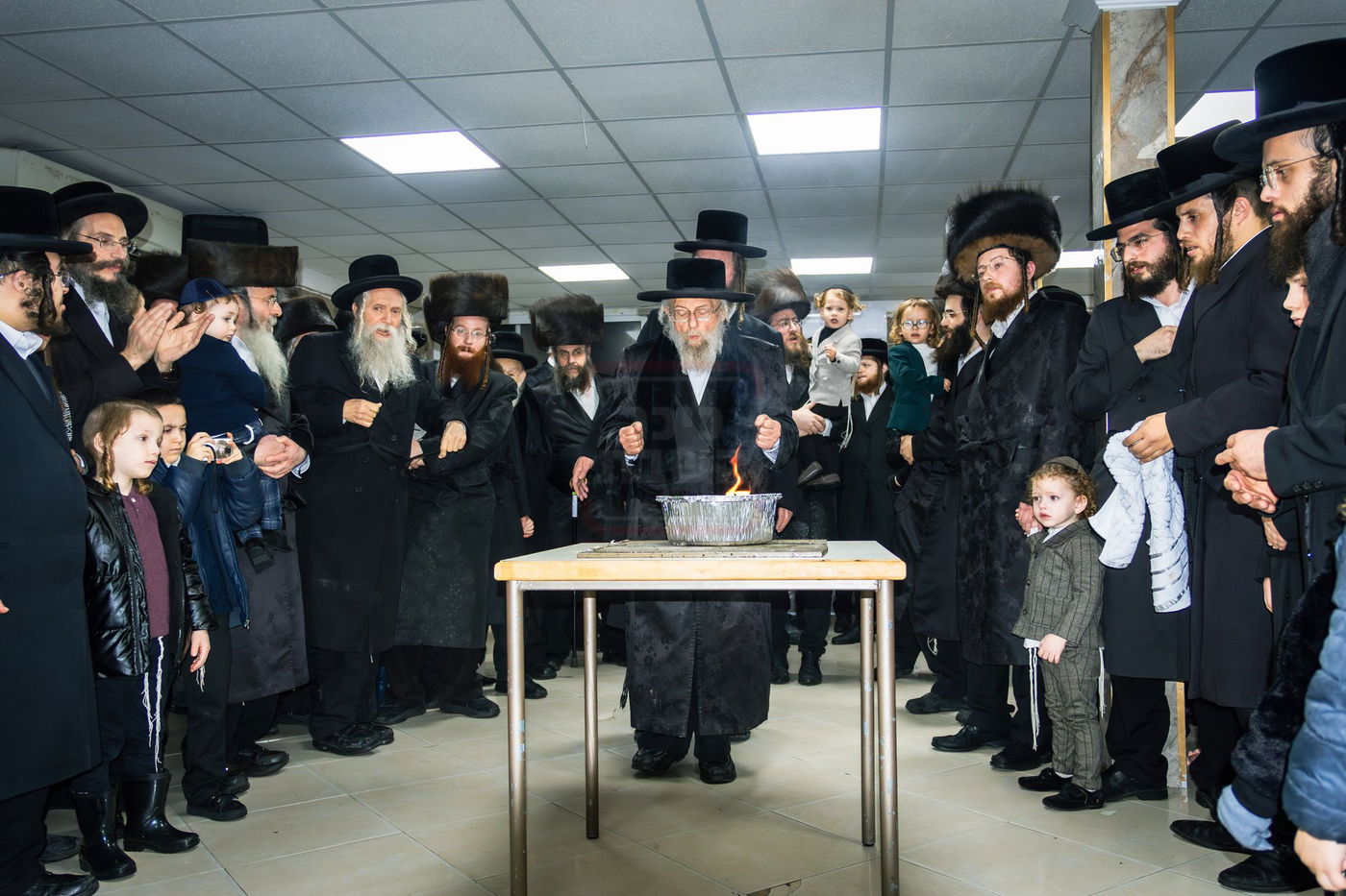 האדמו"ר מפינסק קרלין באתרא קדישא מירון