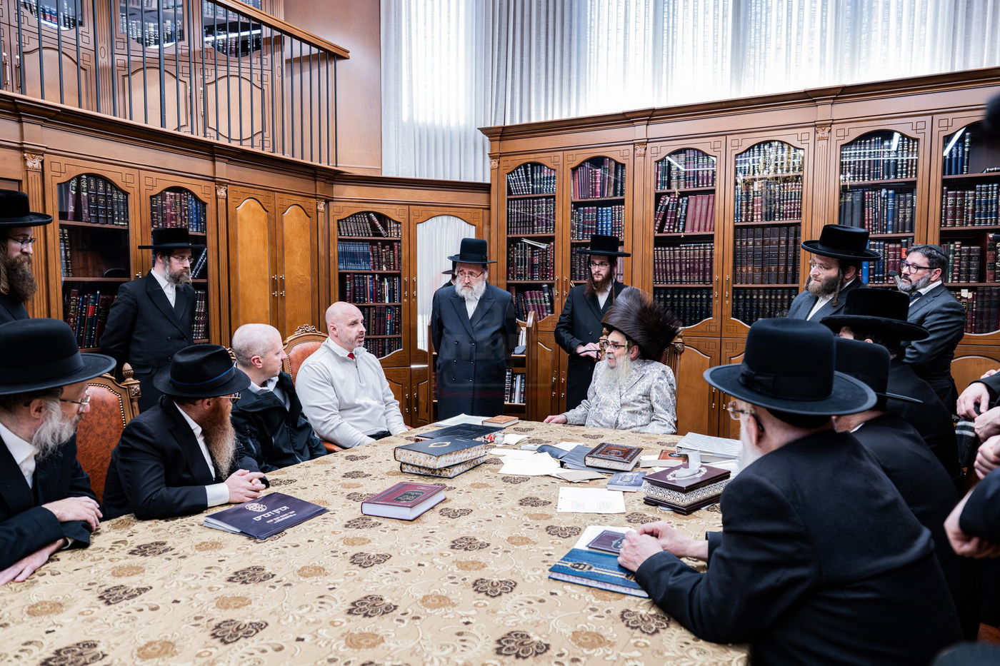 האדמו"ר מסאטמר בפגישת שתדלנות עם בכירי כלא אוטיסוויל