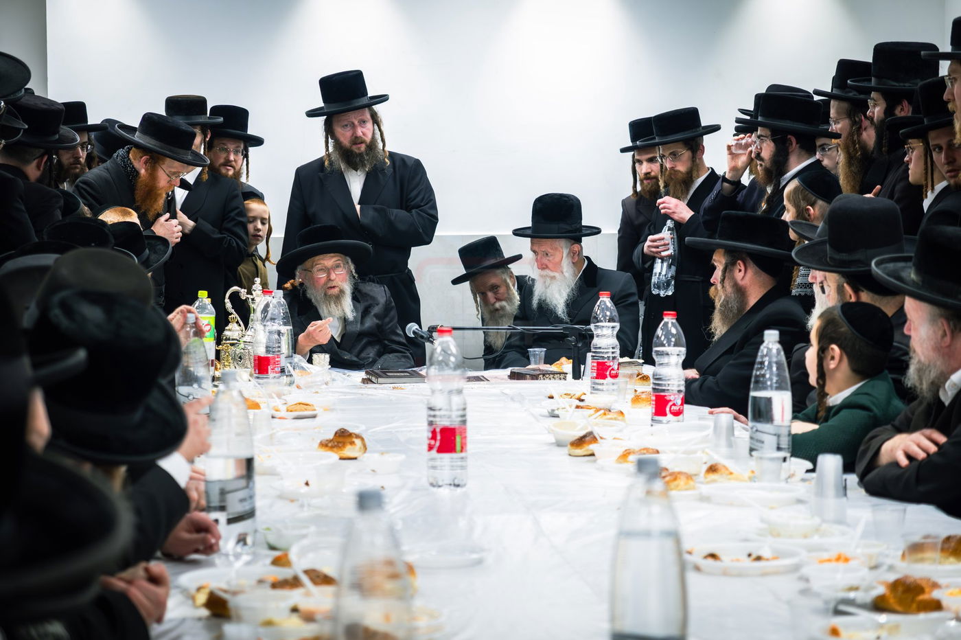 האדמו"ר מפינסק קרלין בטיש בטבריה