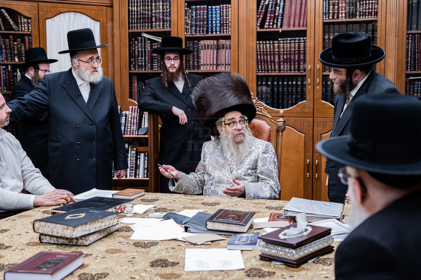 האדמו"ר מסאטמר בפגישת שתדלנות עם בכירי כלא אוטיסוויל