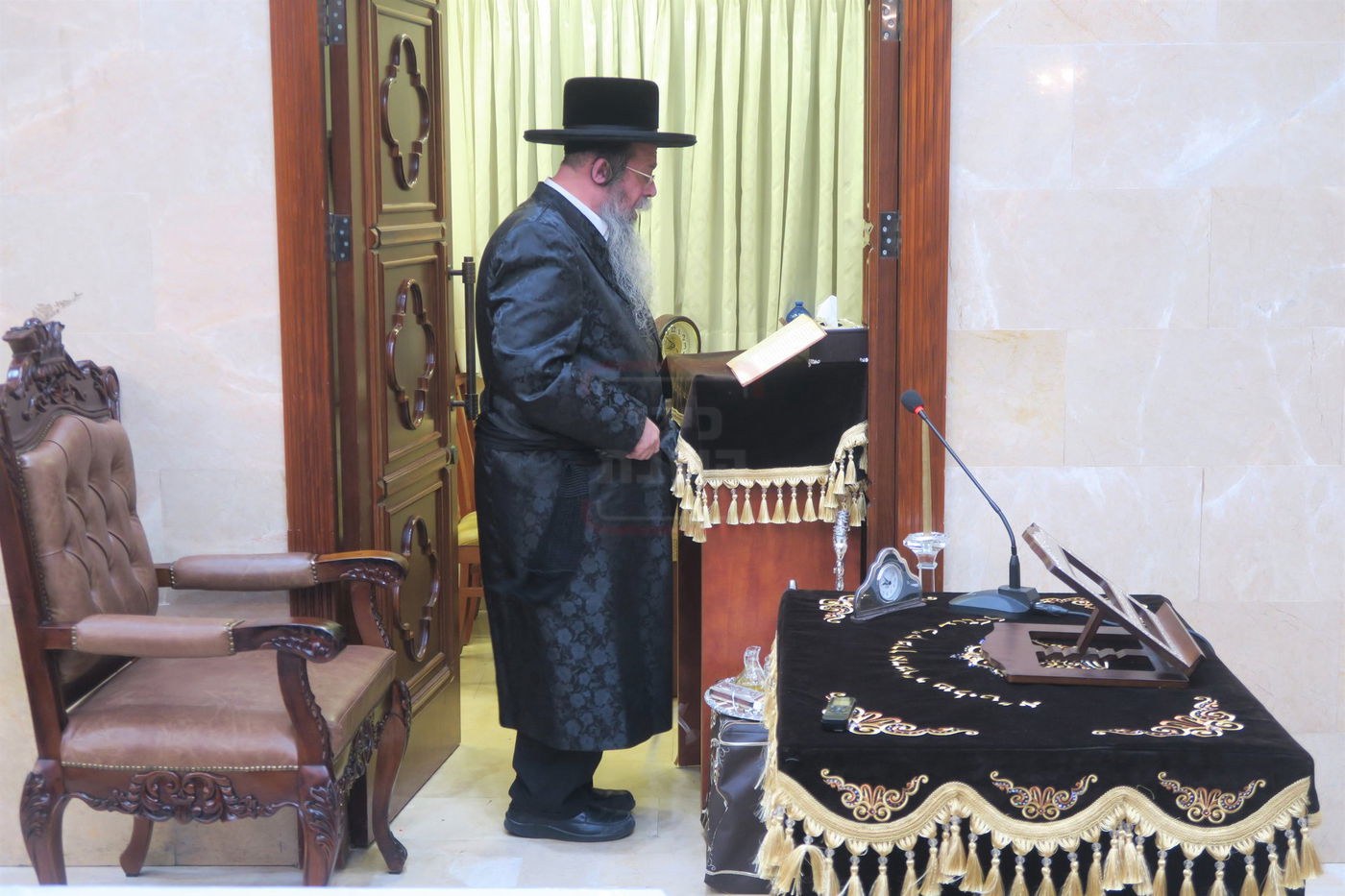 חנוכה בחצה"ק שבט הלוי