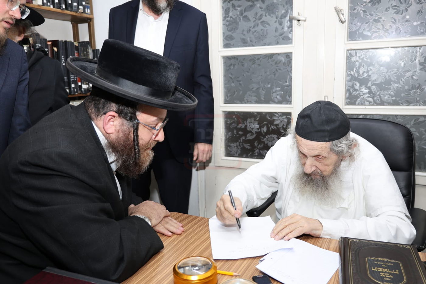 השף שכמעט דרס | 'זופניק בכיכר' עם כל התמונות, הנייעס והחשיפות של השבוע