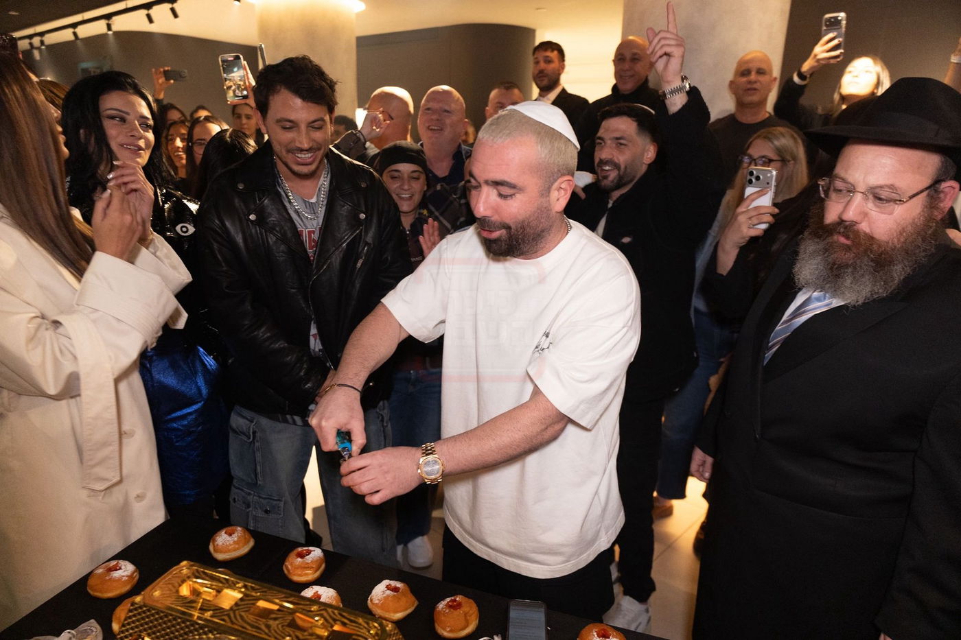 השף שכמעט דרס | 'זופניק בכיכר' עם כל התמונות, הנייעס והחשיפות של השבוע