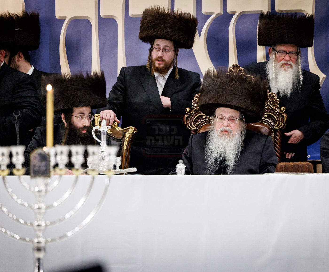 שמחת אירוסי נכדת האדמו"ר מטאהש