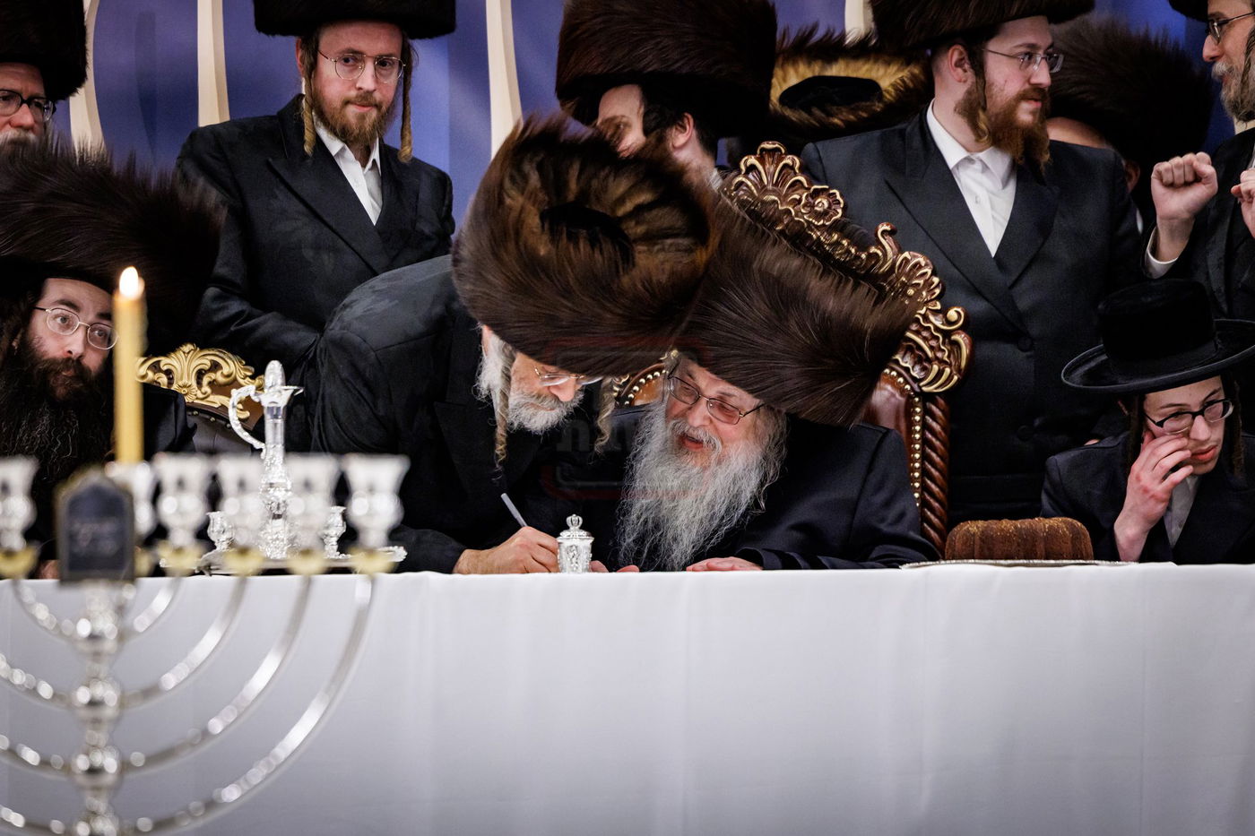 שמחת אירוסי נכדת האדמו"ר מטאהש