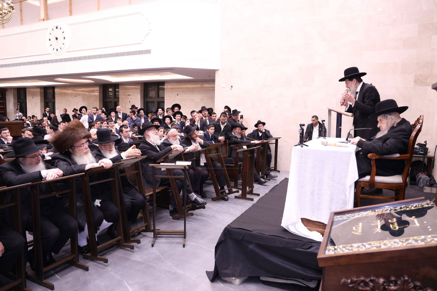 מעמד "ריתחא דאורייתא" בפתח תקווה בראשות ראש הישיבה הגר"ד לנדו