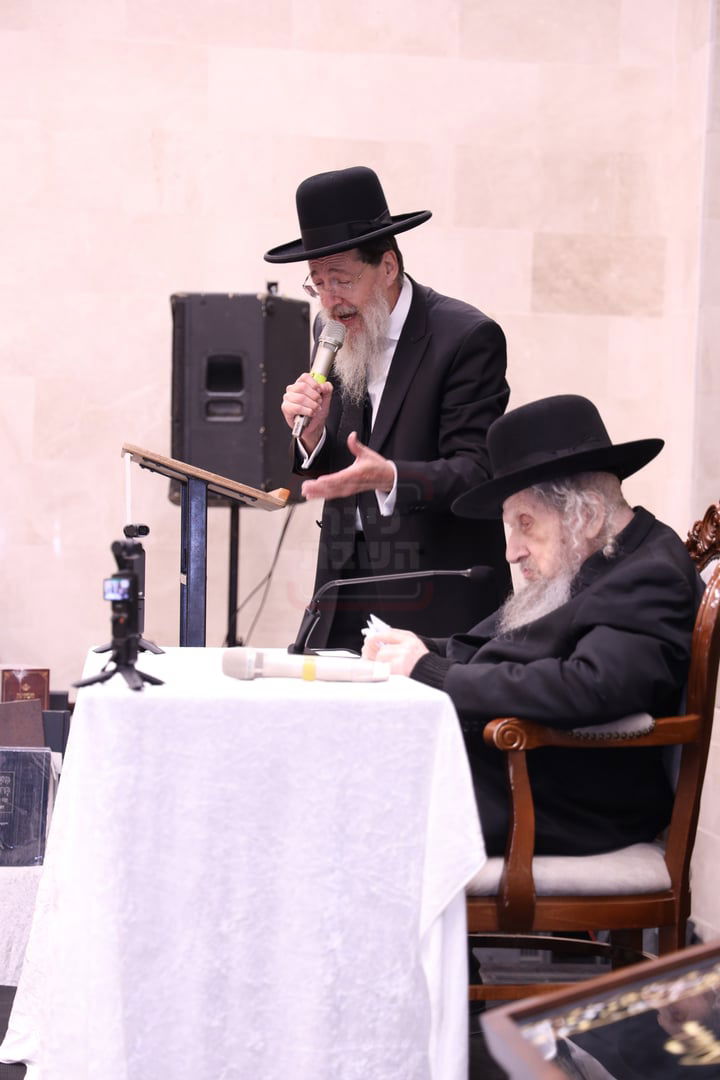 מעמד "ריתחא דאורייתא" בפתח תקווה בראשות ראש הישיבה הגר"ד לנדו