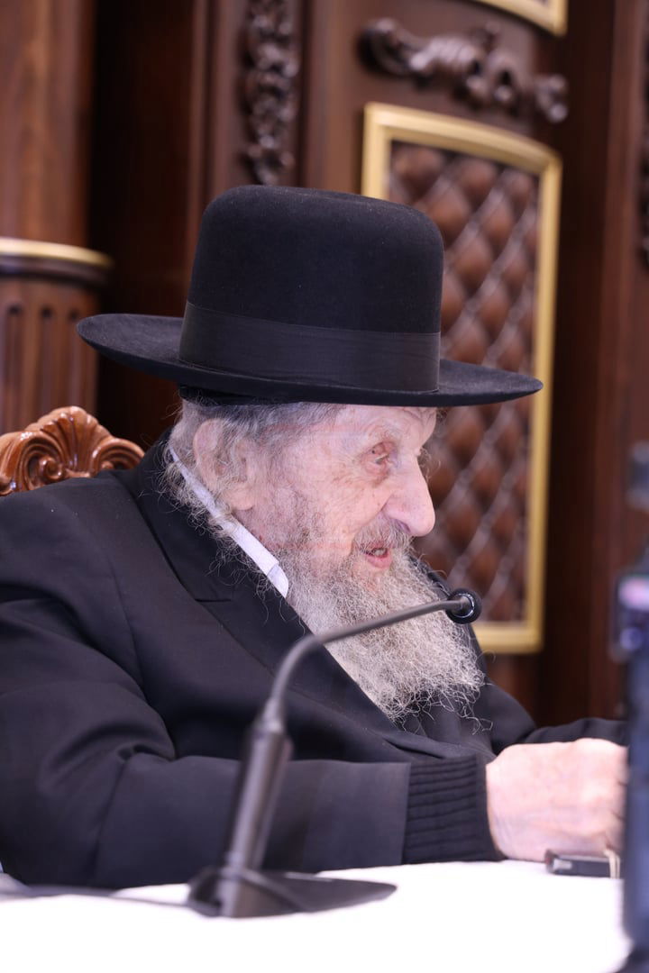 מעמד "ריתחא דאורייתא" בפתח תקווה בראשות ראש הישיבה הגר"ד לנדו