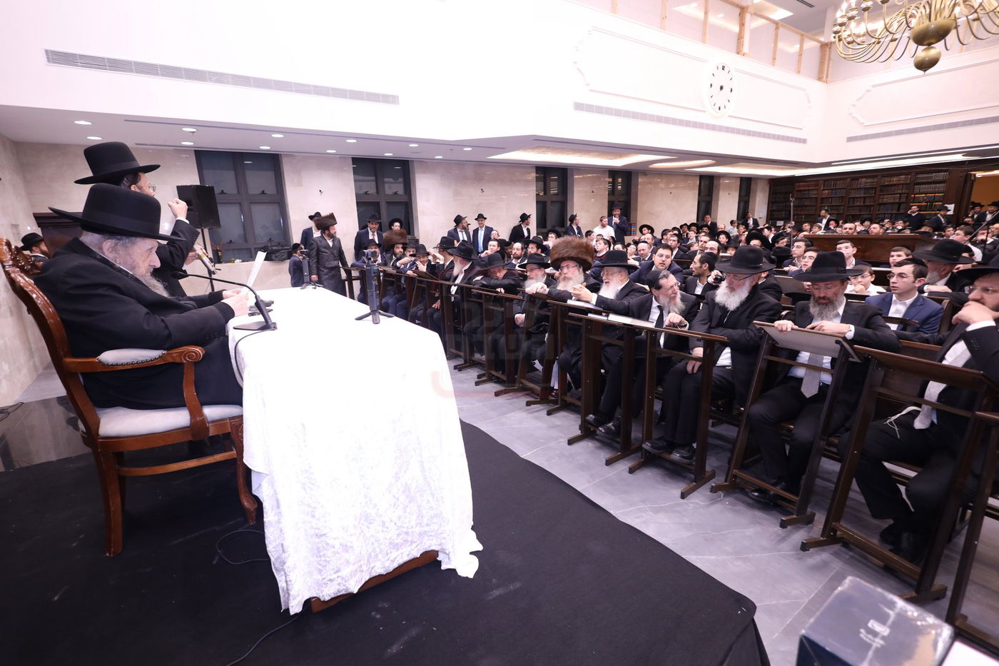 מעמד "ריתחא דאורייתא" בפתח תקווה בראשות ראש הישיבה הגר"ד לנדו