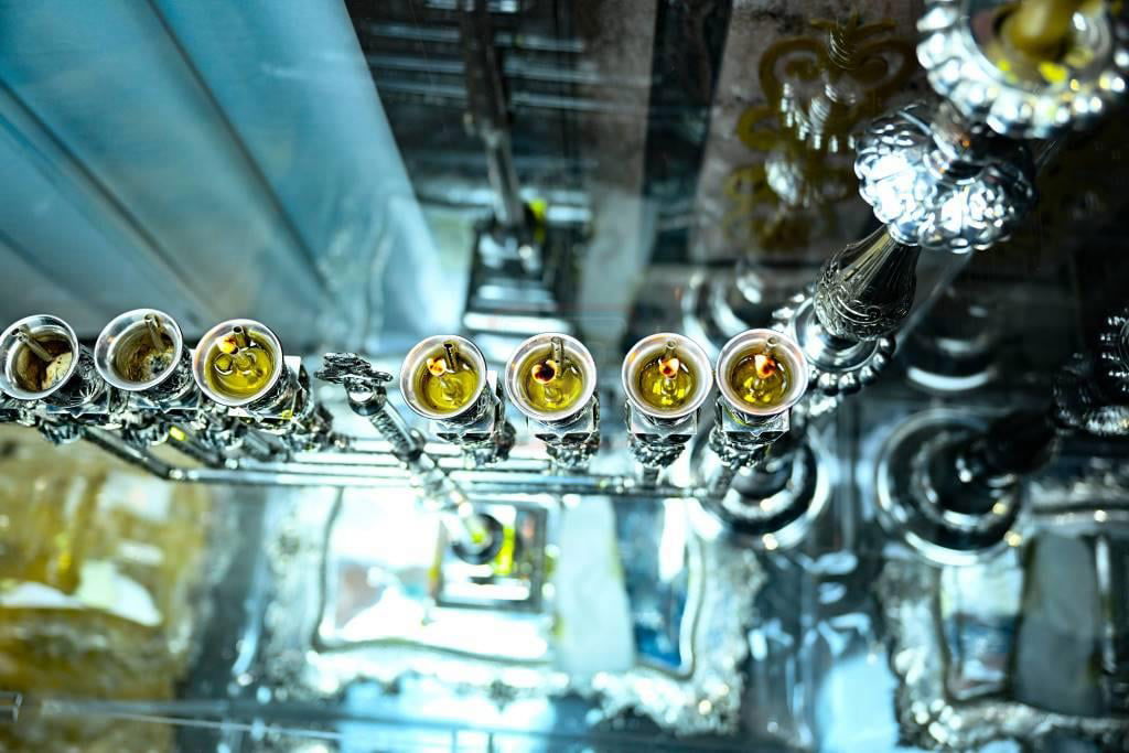 ערב ומוצאי שבת חנוכה בצאנז