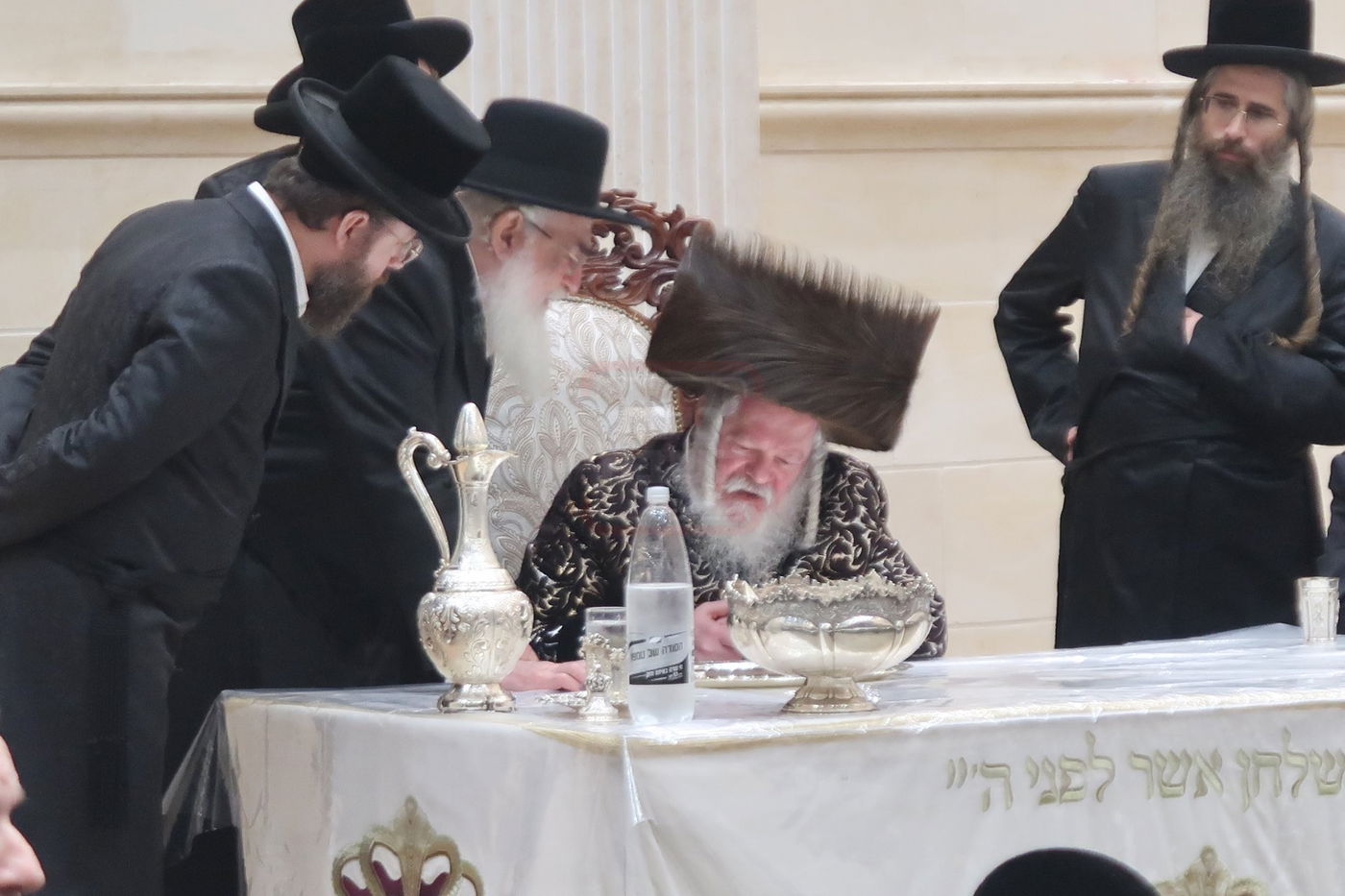 זאת חנוכה בחצה"ק פרמישלאן