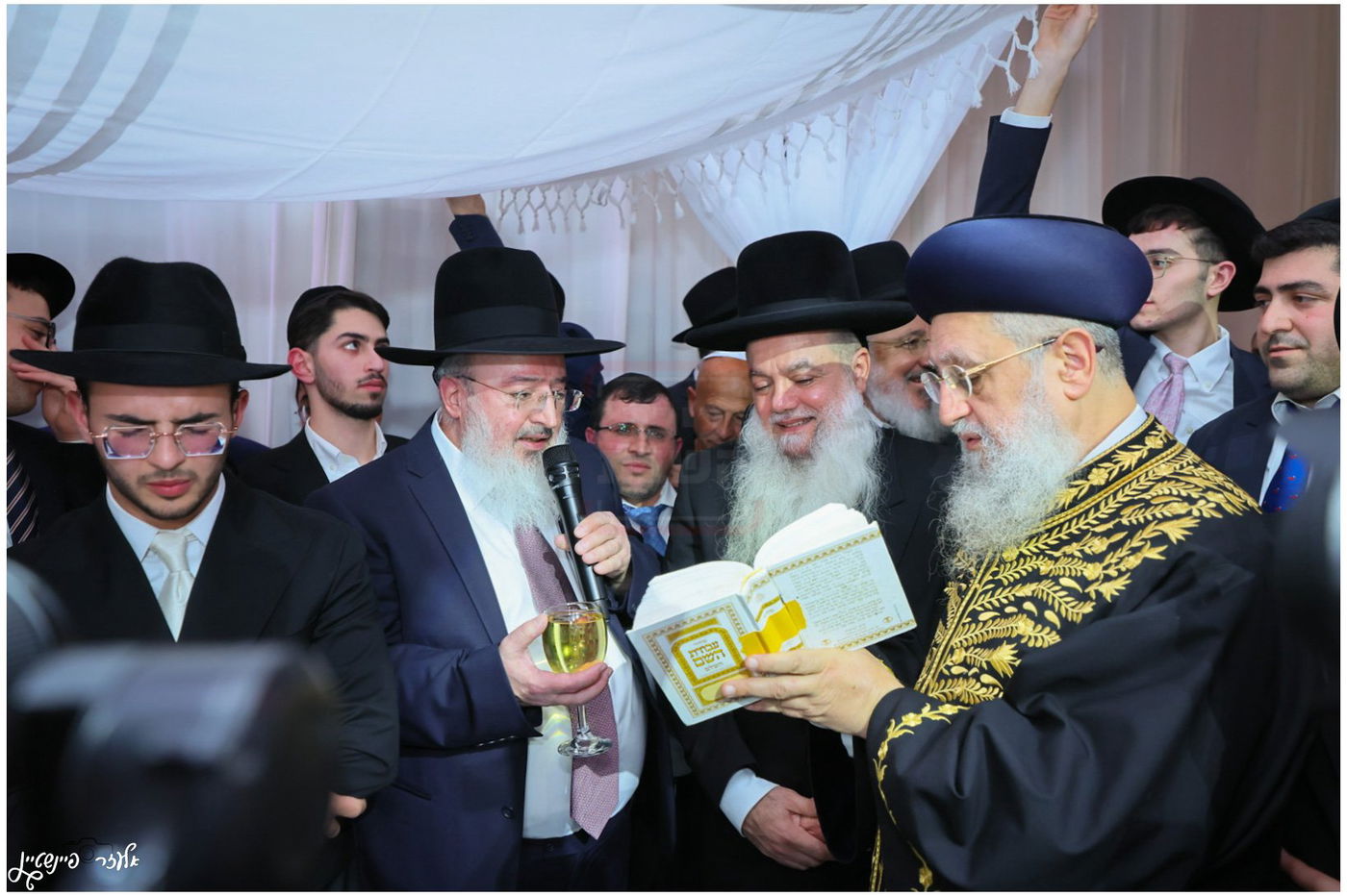 חתונת בת הגאון הרב יגאל כהן עם בן הגאון הרב אליהו שטרית